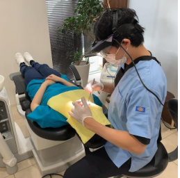 5G とスマートグラスによるマウスピース矯正歯科治療の遠隔診療支援の実証を実施