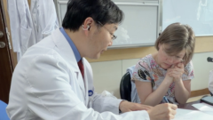 中国開発の脊髄インターフェースにより12歳のロシア人少女が再び歩行（Chinese-developed spinal interface helps 12-year-old Russian girl walk again）